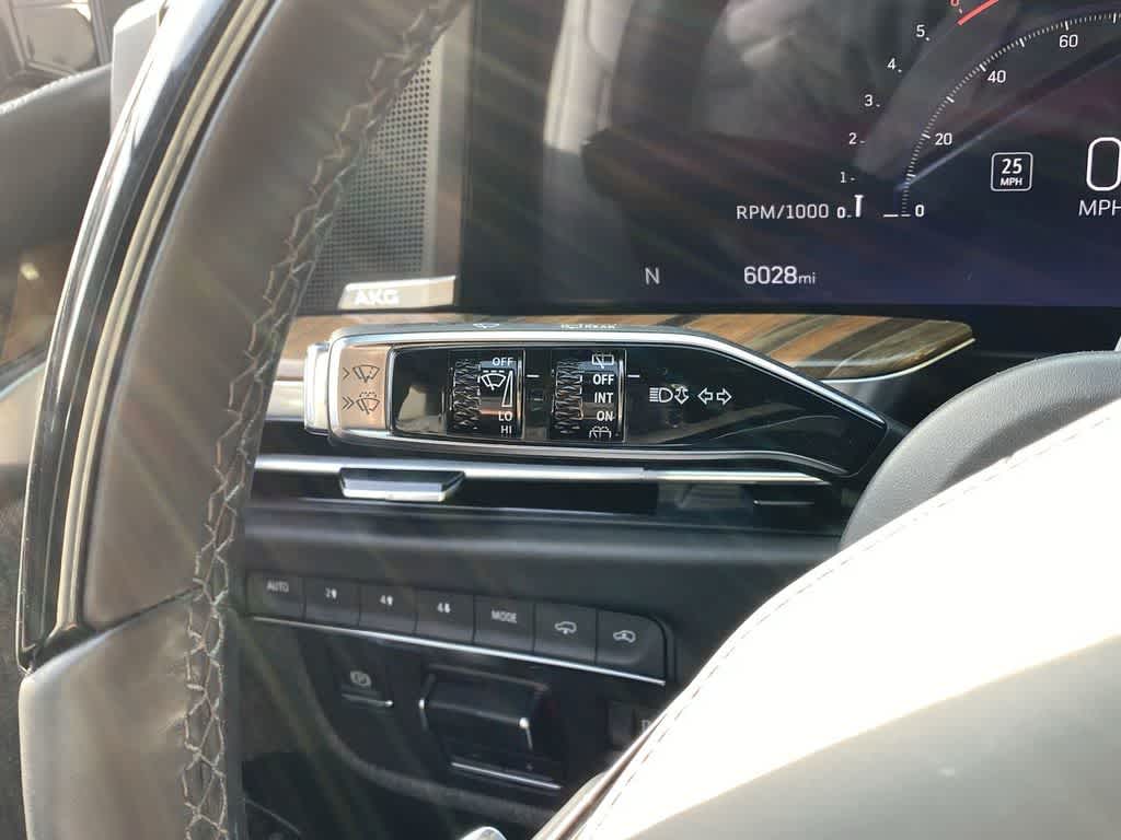 2025 Cadillac Escalade Premium Luxury Platinum