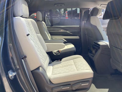 2025 Cadillac ESCALADE IQ Luxury 1