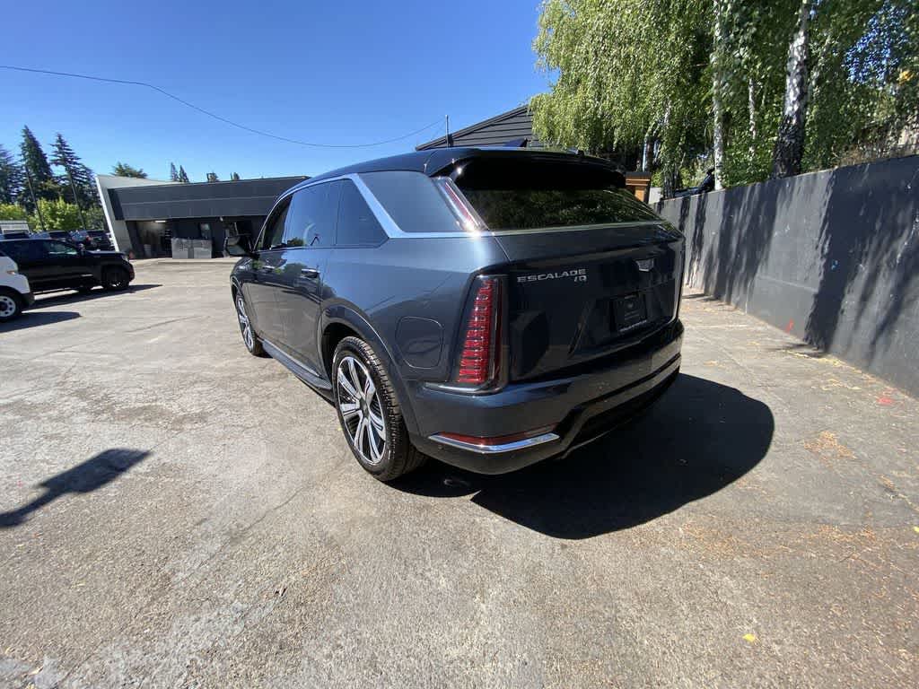 2025 Cadillac ESCALADE IQ Luxury 1