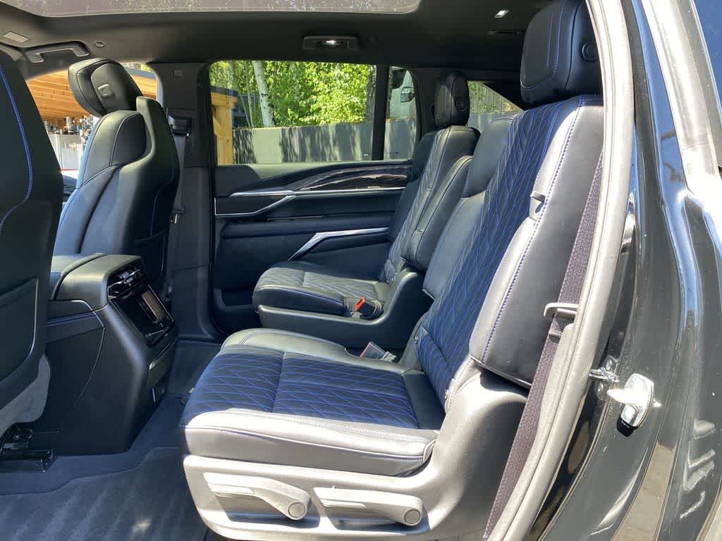 2026 Cadillac ESCALADE IQ Luxury