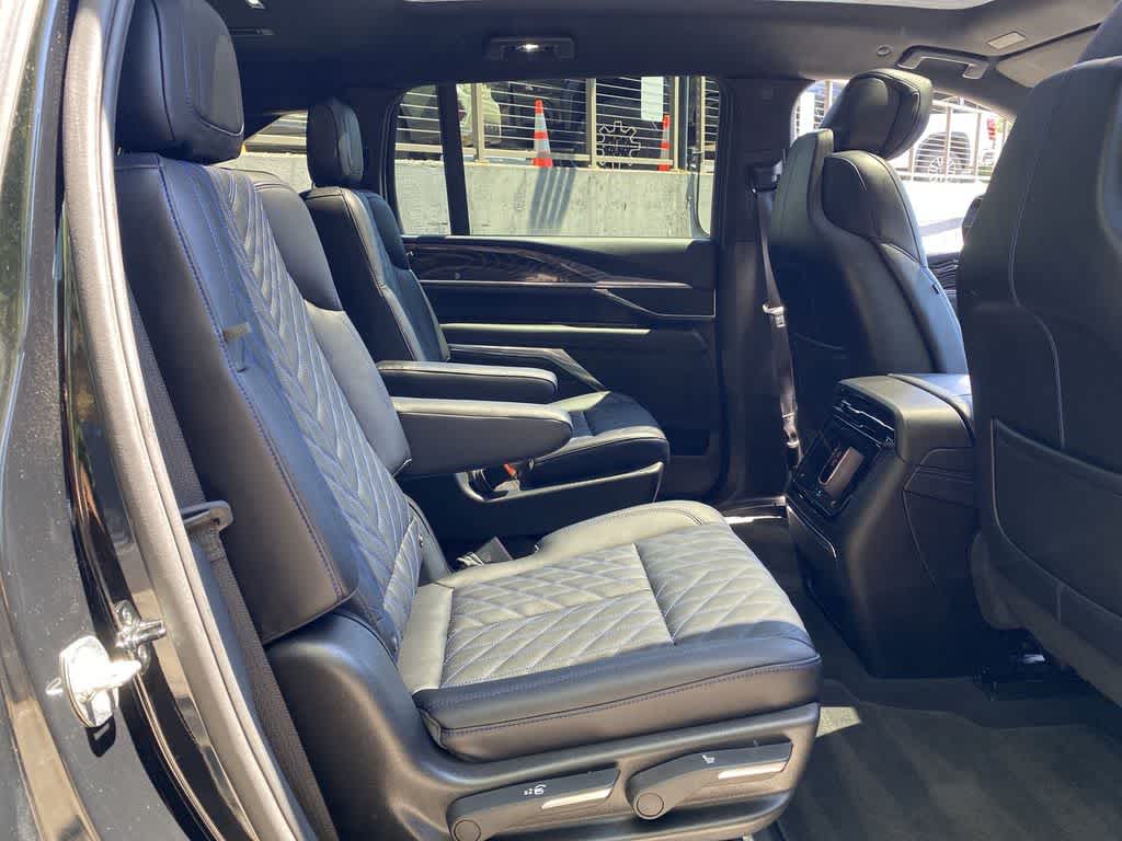 2026 Cadillac ESCALADE IQ Luxury