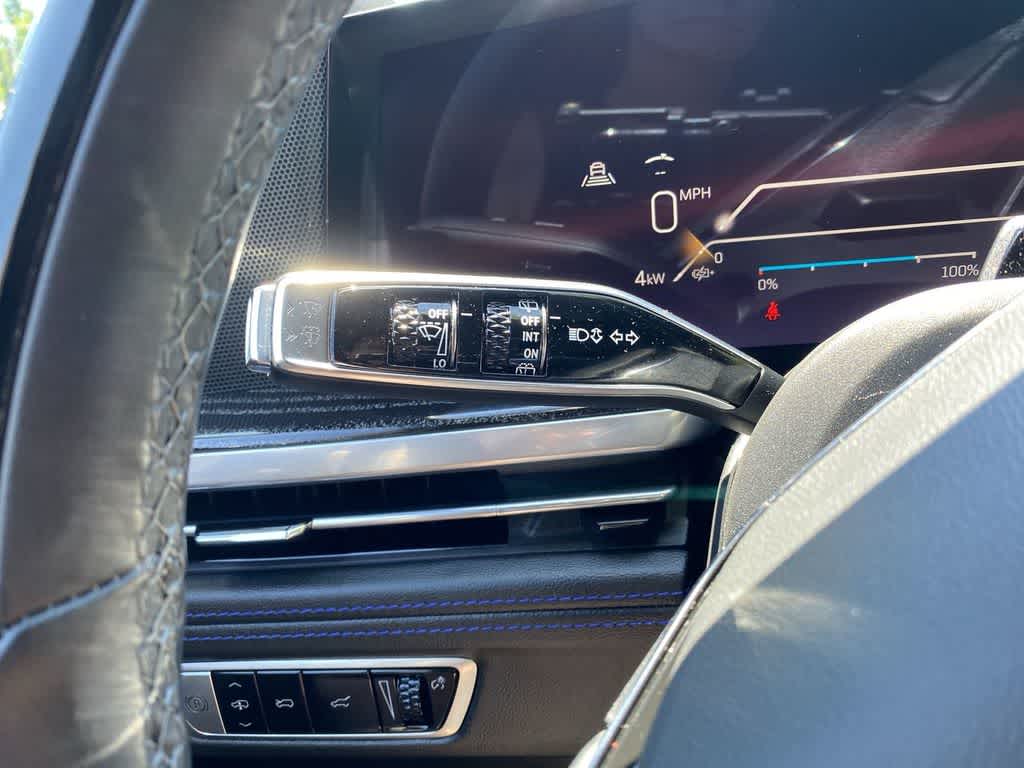 2026 Cadillac ESCALADE IQ Luxury