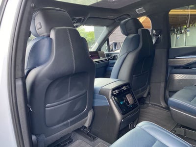 2025 Cadillac ESCALADE IQ Luxury 2