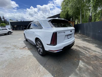 2025 Cadillac ESCALADE IQ Luxury 2