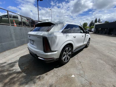 2025 Cadillac ESCALADE IQ Luxury 2