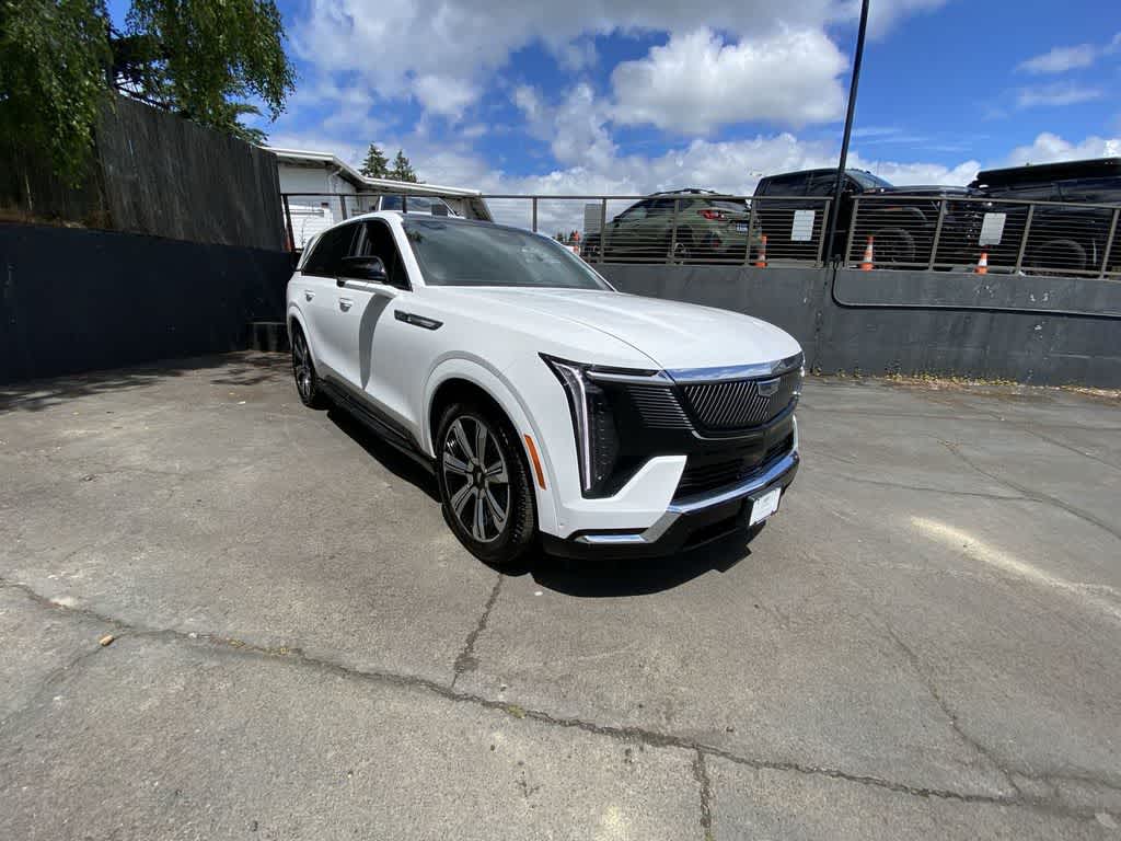 2025 Cadillac ESCALADE IQ Luxury 2