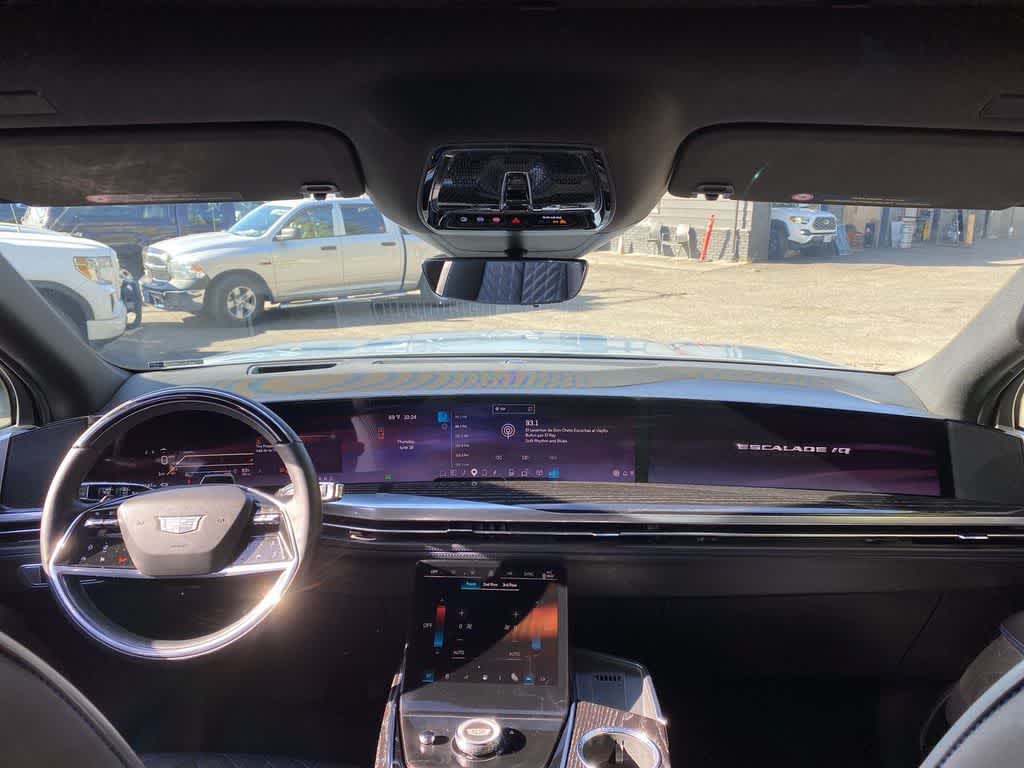 2025 Cadillac ESCALADE IQ Sport 1