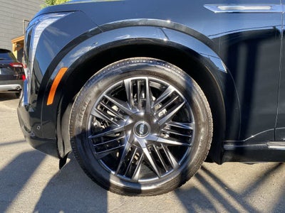 2026 Cadillac ESCALADE IQ Sport