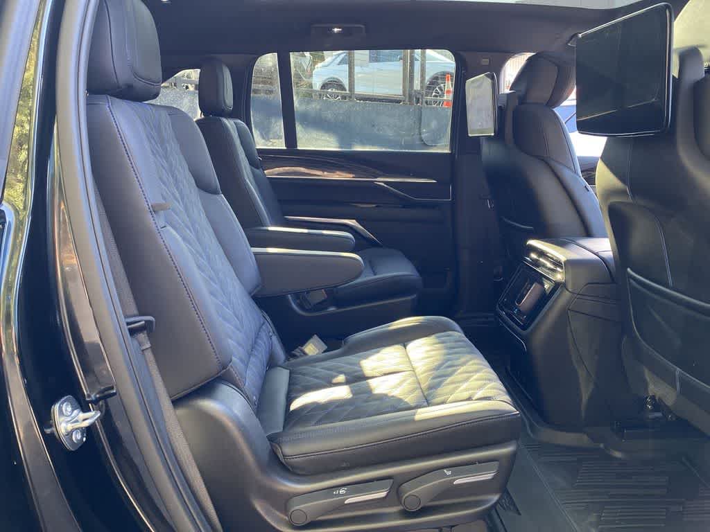 2026 Cadillac ESCALADE IQ Sport