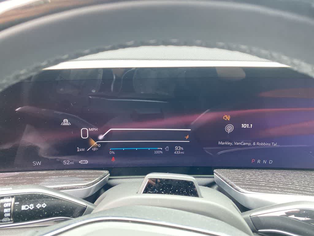 2025 Cadillac ESCALADE IQ Sport 1