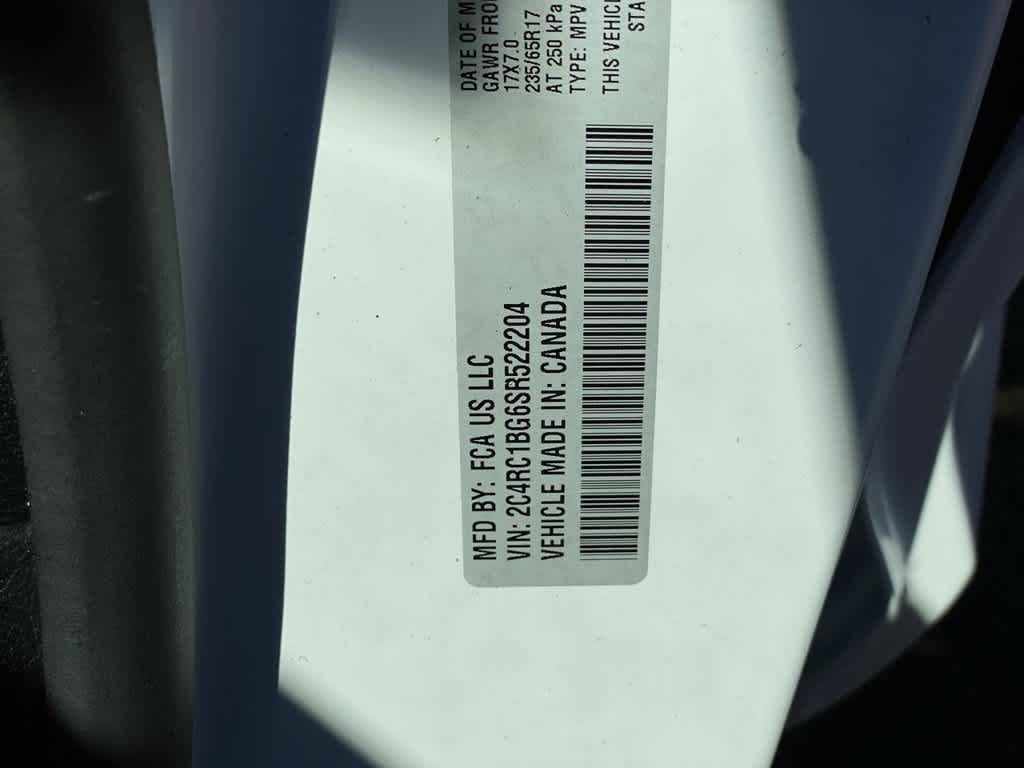 2025 Chrysler Pacifica Select