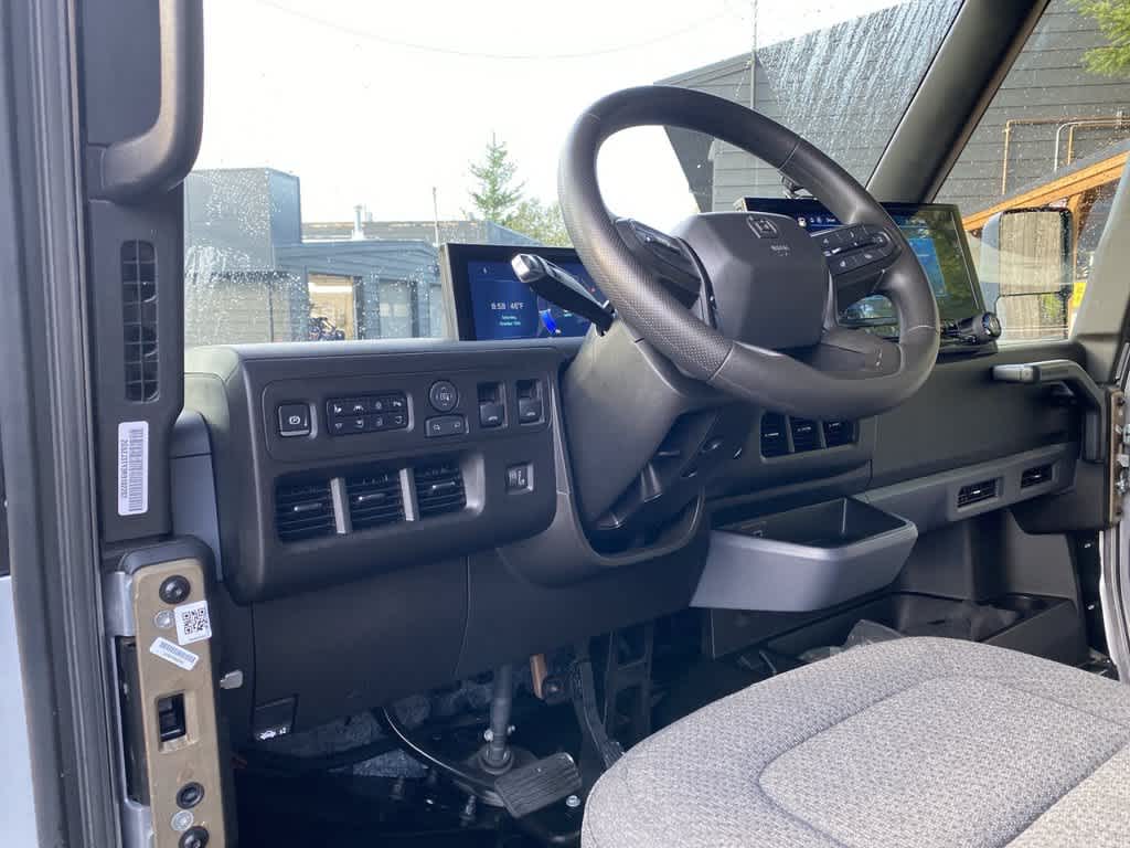 Used 2024 Chevrolet BrightDrop Zevo 600 with VIN 2G5ZJ3TY3R9102202 for sale in Portland, OR