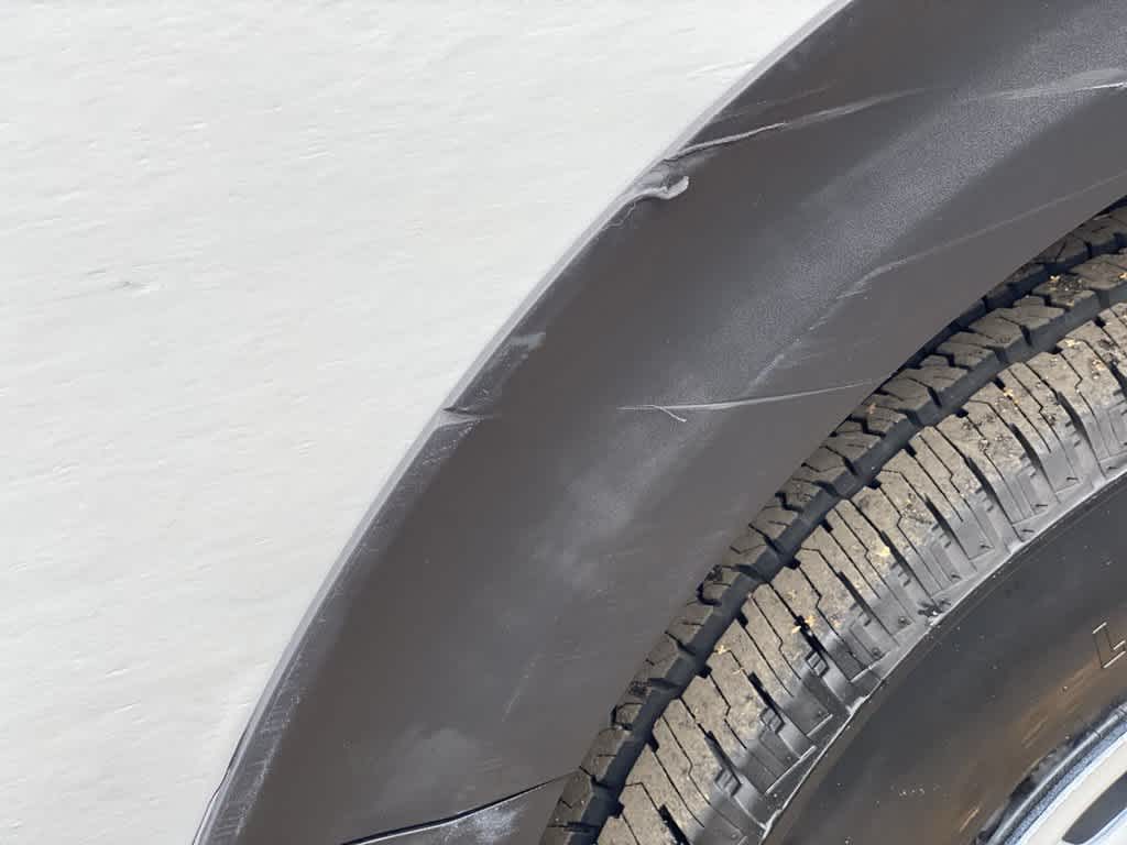2024 BrightDrop Zevo 600 EJY