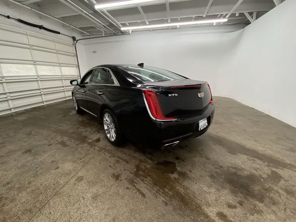 2018 Cadillac XTS Luxury