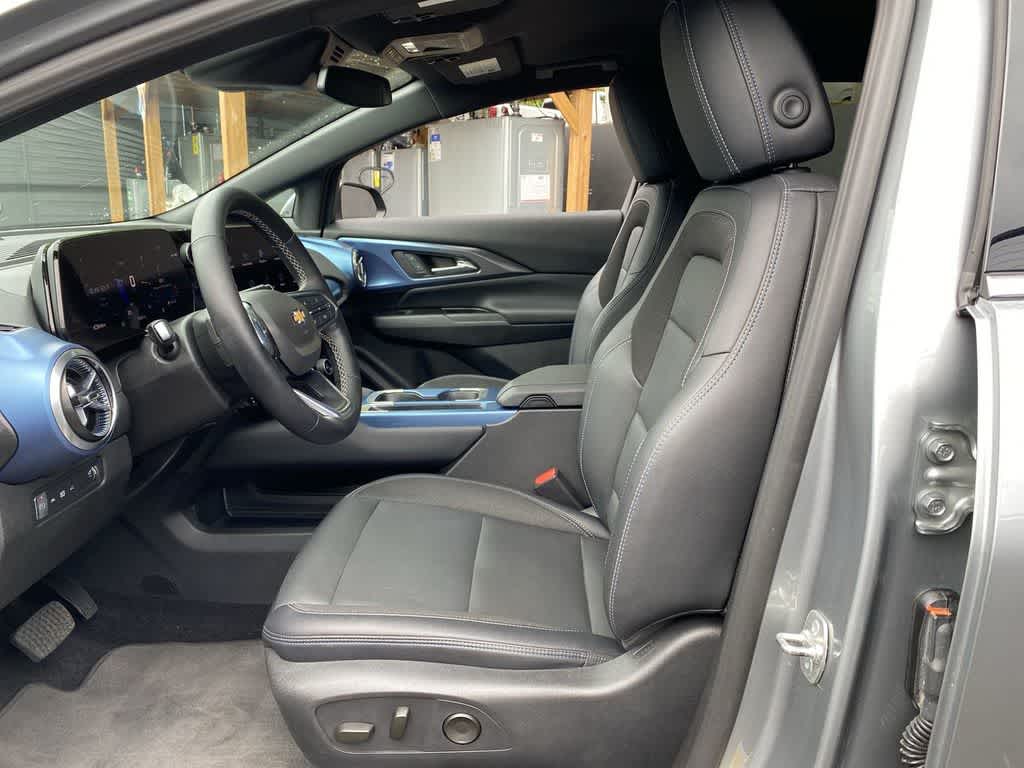 2024 Chevrolet Equinox EV 2LT