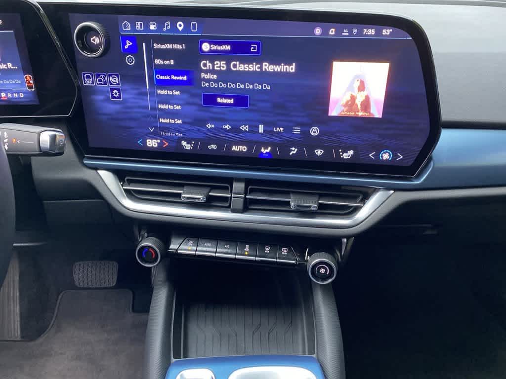 2024 Chevrolet Equinox EV 2LT