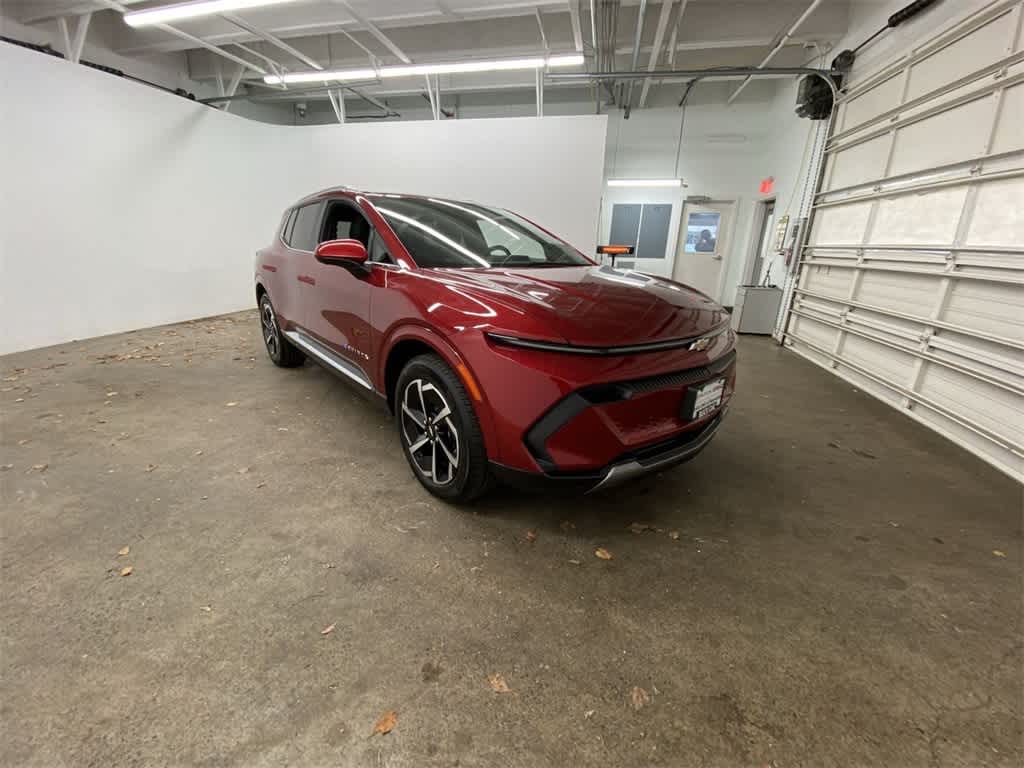 2025 Chevrolet Equinox EV LT