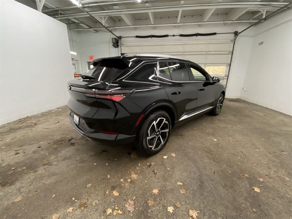 2025 Chevrolet Equinox EV LT