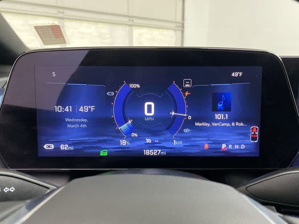 2025 Chevrolet Equinox EV LT