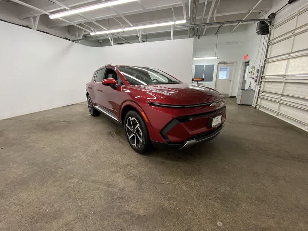 2025 Chevrolet Equinox EV LT
