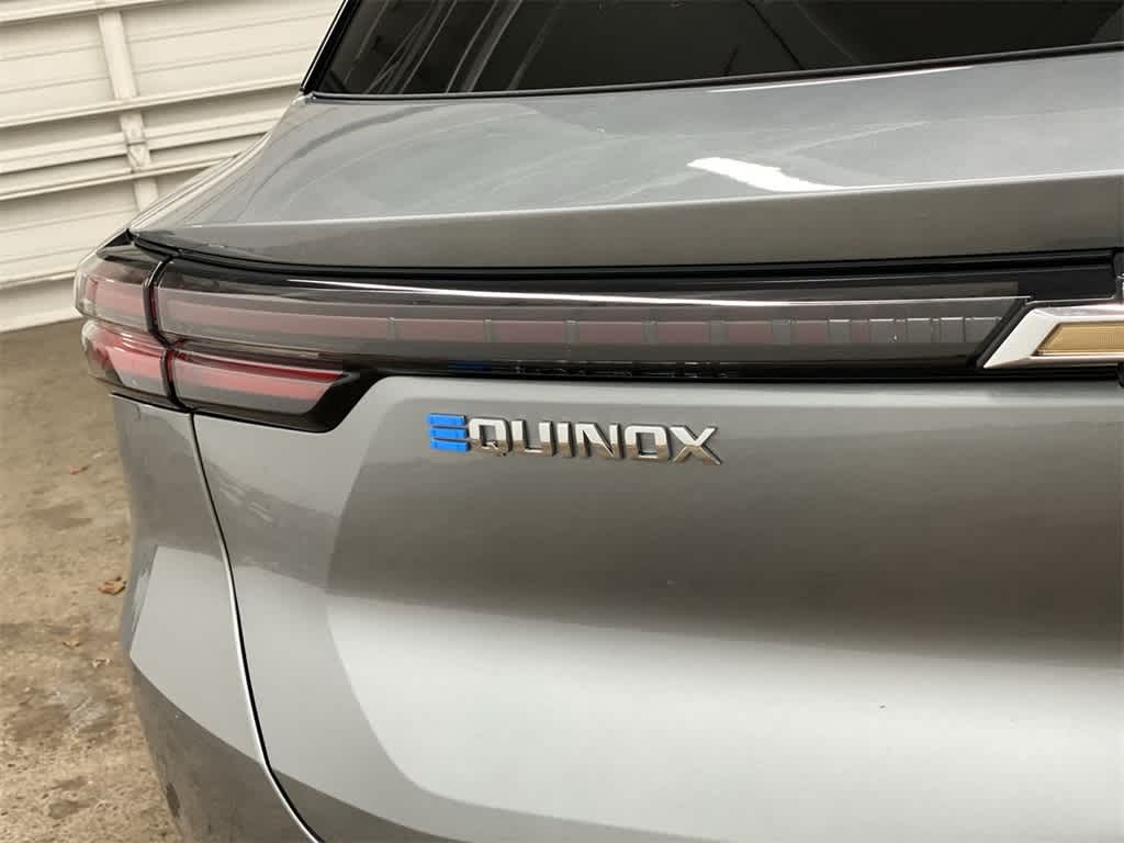 2025 Chevrolet Equinox EV LT