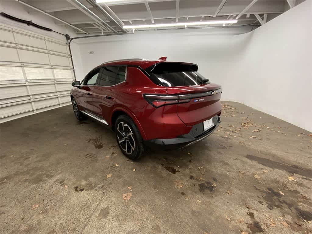 2025 Chevrolet Equinox EV LT