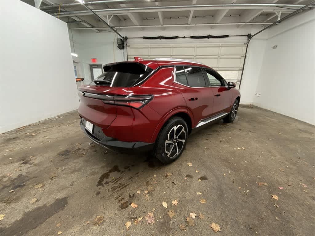 2025 Chevrolet Equinox EV LT