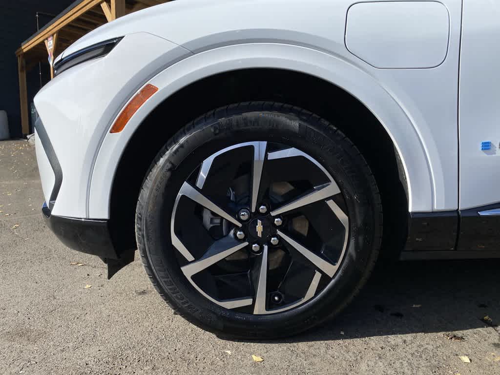 2024 Chevrolet Equinox EV 2LT