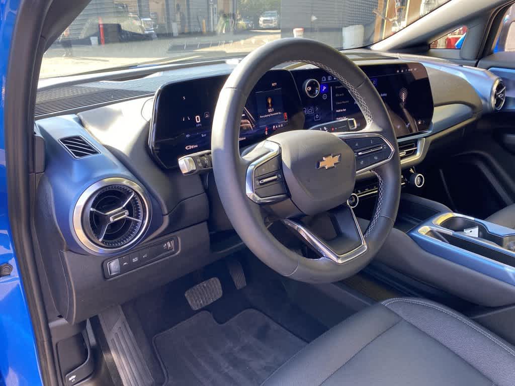 2024 Chevrolet Equinox EV 2LT