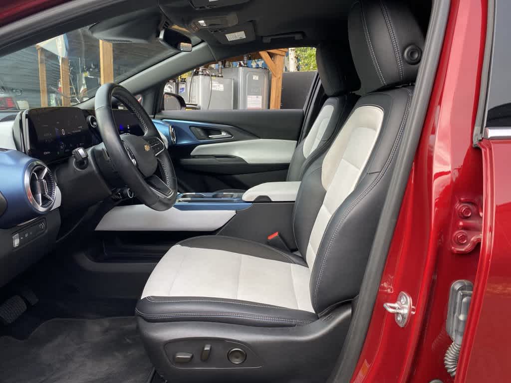 2024 Chevrolet Equinox EV 2LT