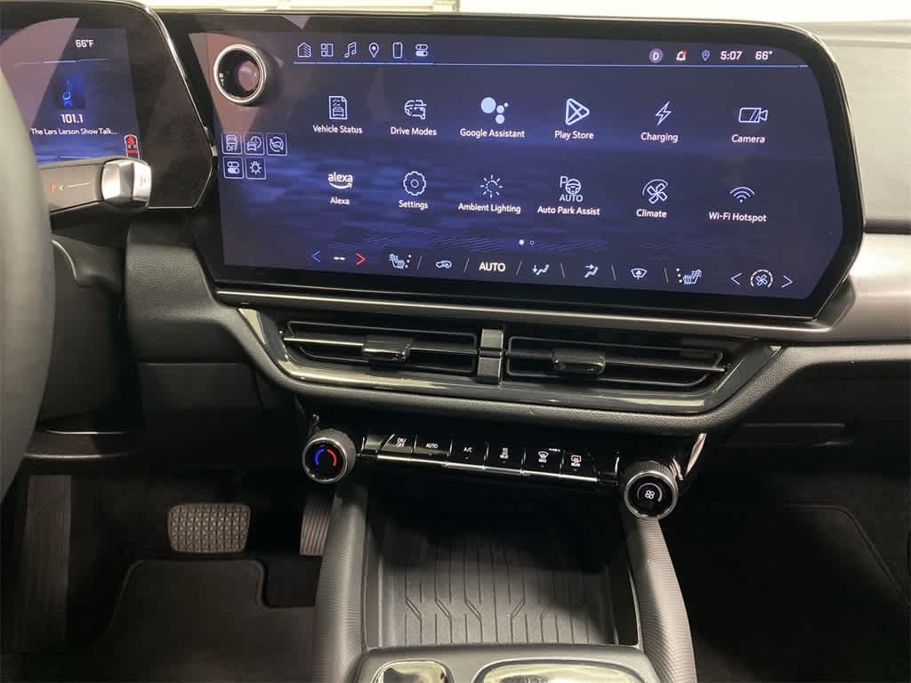 2024 Chevrolet Equinox EV RS