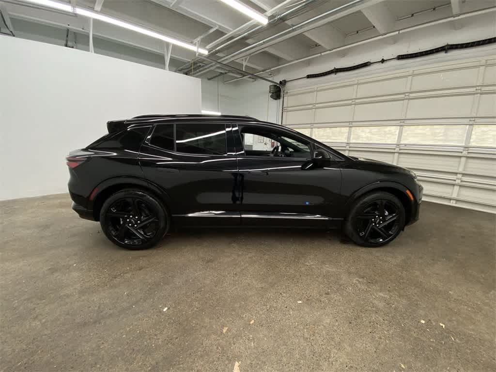 2024 Chevrolet Equinox EV RS