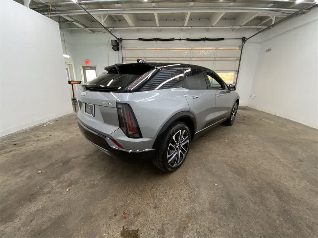 2025 Cadillac OPTIQ Sport 1