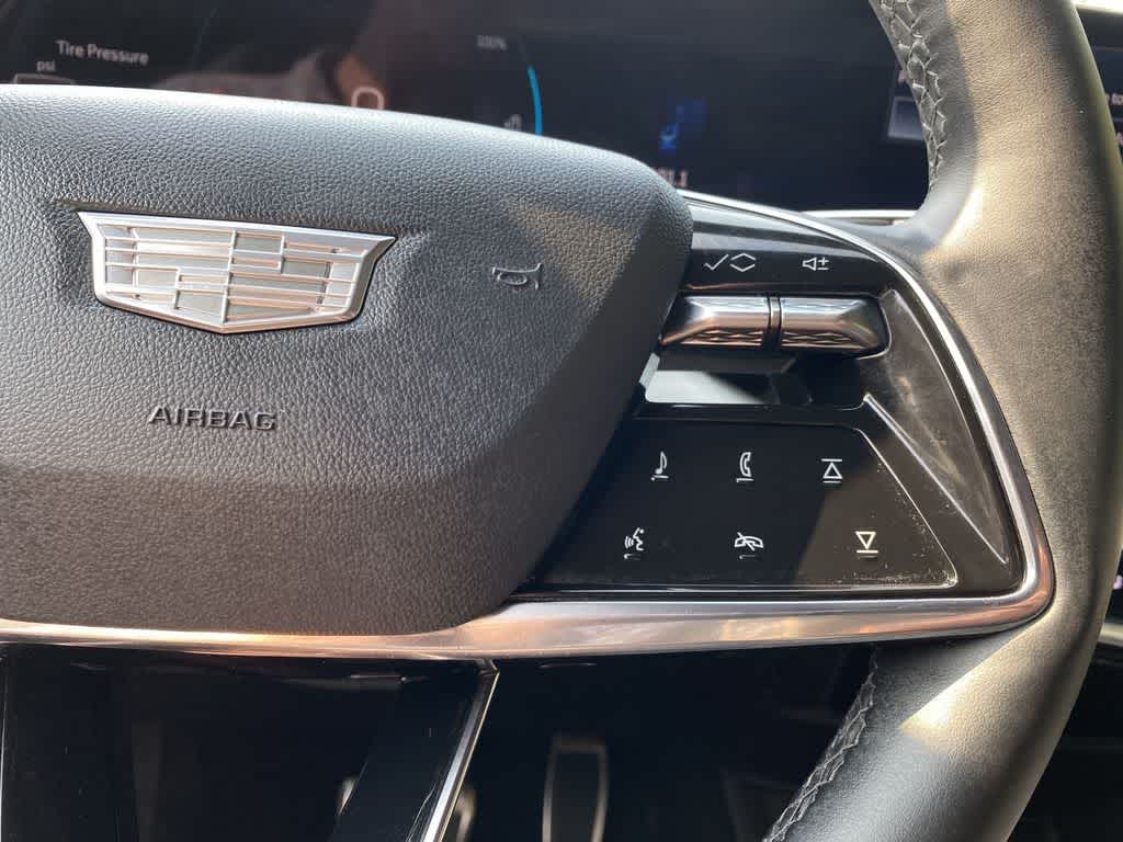 2025 Cadillac OPTIQ Sport 2