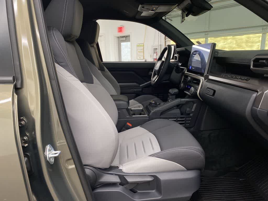 2024 Toyota Tacoma 4WD SR5