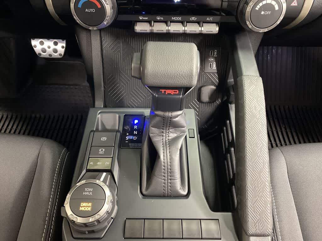 2024 Toyota Tacoma 4WD SR5