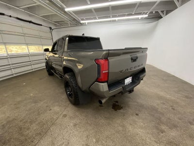 2024 Toyota Tacoma 4WD SR5