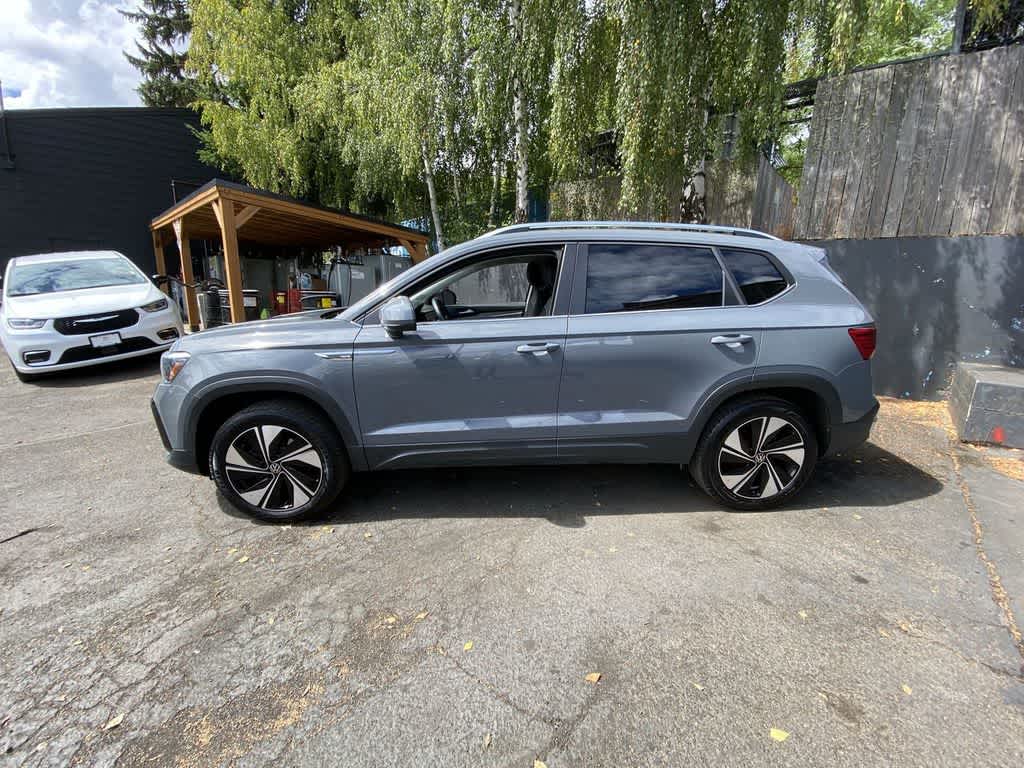 2024 Volkswagen Taos SE