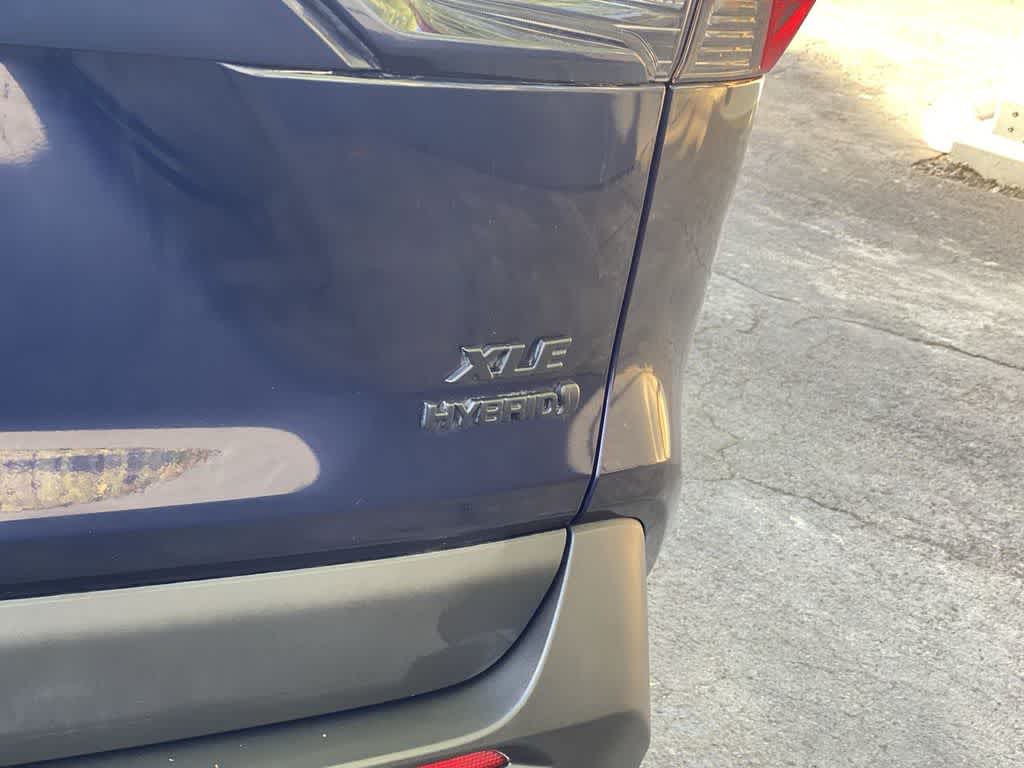 2023 Toyota RAV4 Hybrid XLE Premium