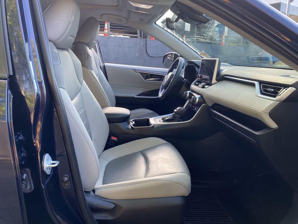 2023 Toyota RAV4 Hybrid XLE Premium