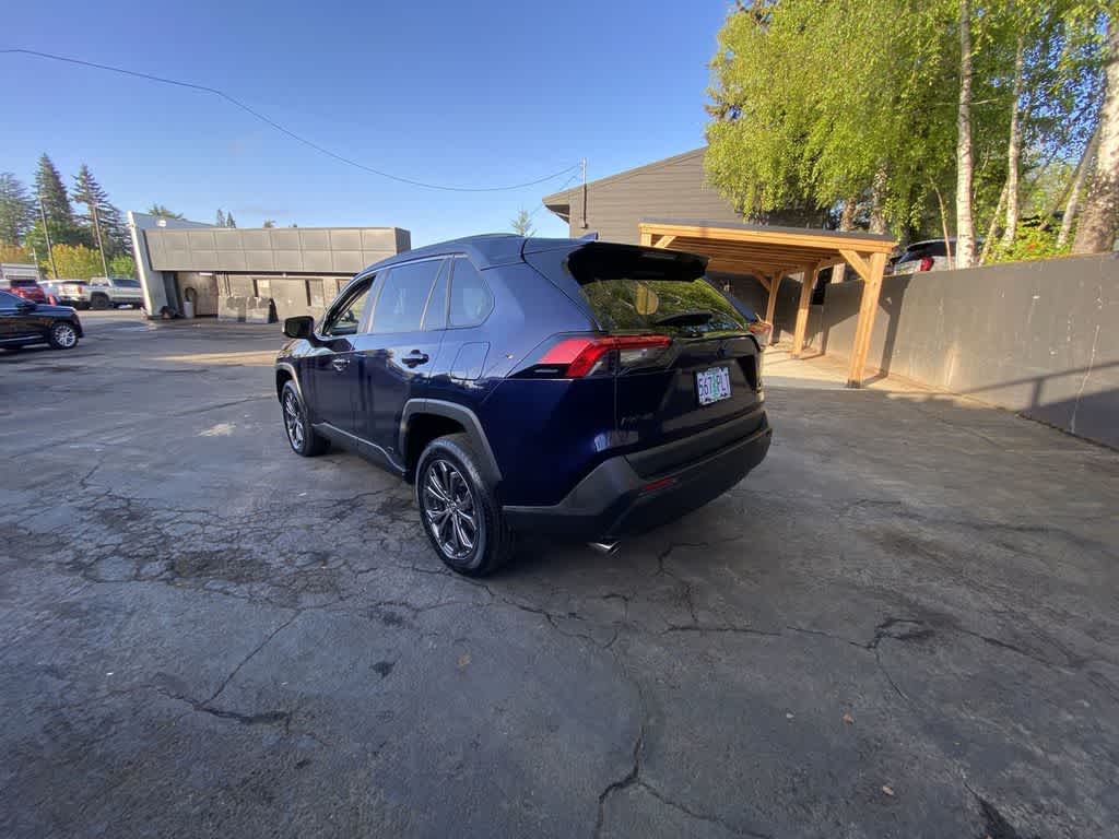 2023 Toyota RAV4 Hybrid XLE Premium