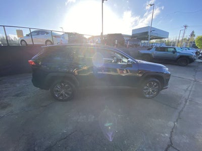 2023 Toyota RAV4 Hybrid XLE Premium