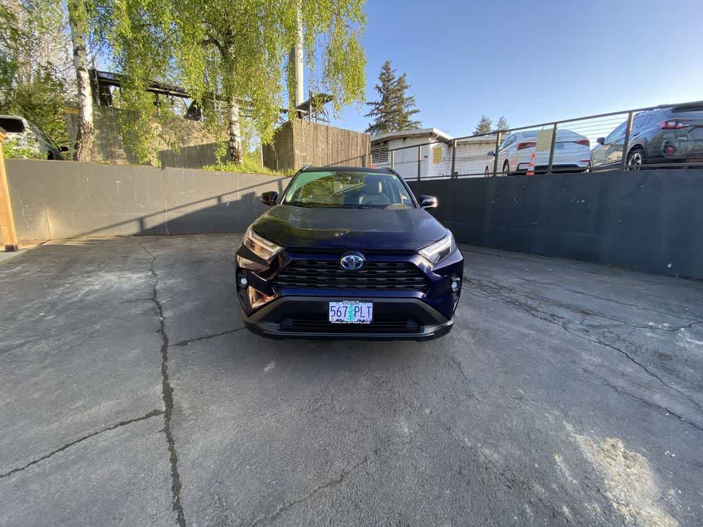 2023 Toyota RAV4 Hybrid XLE Premium