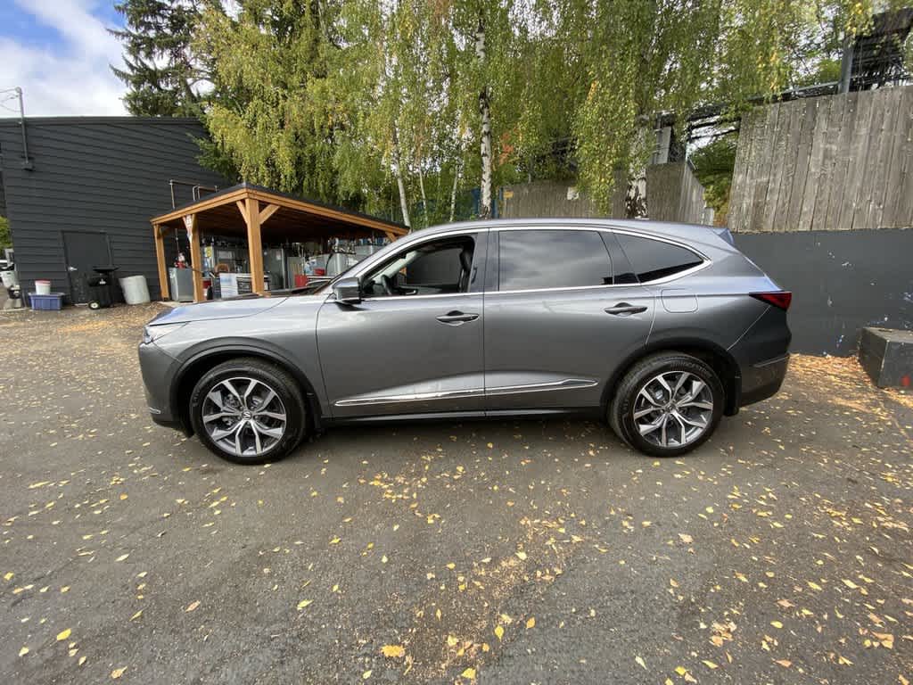 2023 Acura MDX w/Technology Package
