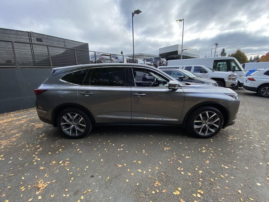 2023 Acura MDX w/Technology Package