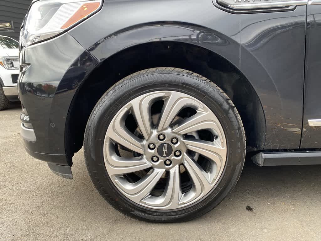 2024 Lincoln Navigator Premiere
