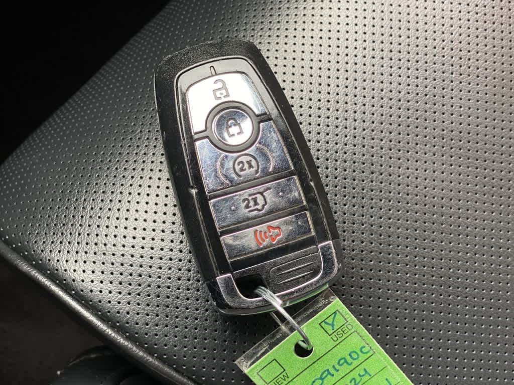 2024 Lincoln Navigator Premiere