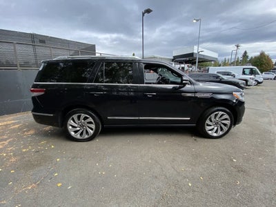 2024 Lincoln Navigator Premiere