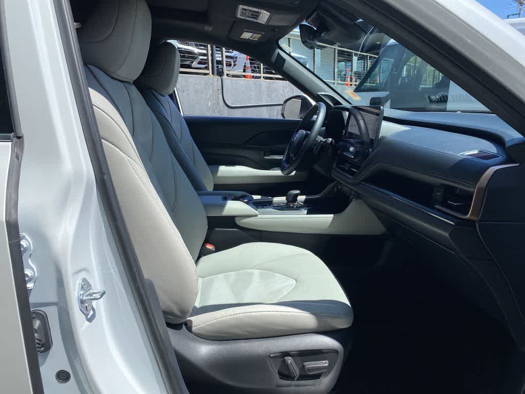 2025 Toyota Grand Highlander Hybrid MAX Limited