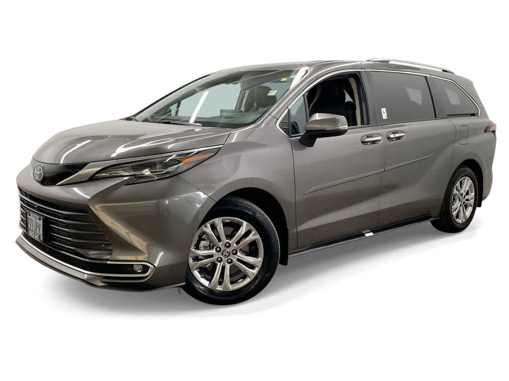 2024 Toyota Sienna Platinum